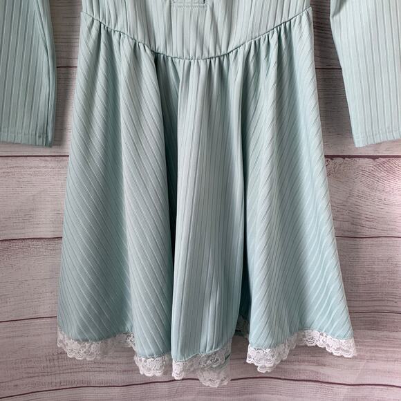 Light Blue Striped Dress with Lace Trim Coquette Ballet Skirt Size Small - Picture 3 of 13